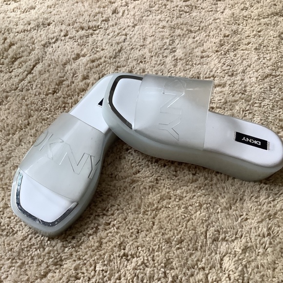 Shoes - Picture 3 of 12